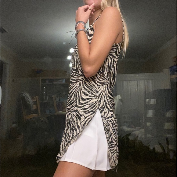 Vintage zebra slip 🤍 - Picture 3 of 5